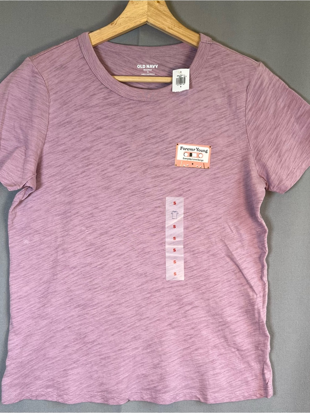 Old Navy Everywear Women’s SzS Forever Young Music Tape Heather Lavender Tee